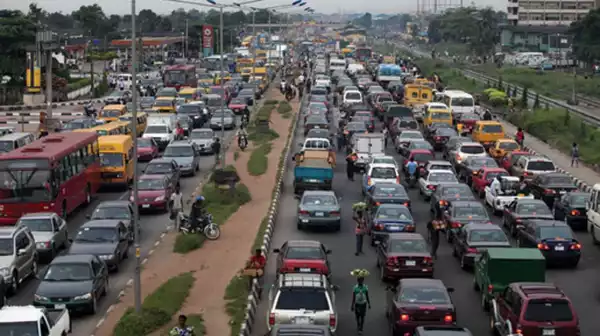 IoT as solution to traffic congestion, other challenges
